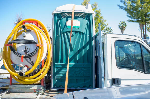Best Luxury portable toilet rental  in Garden Grove, FL