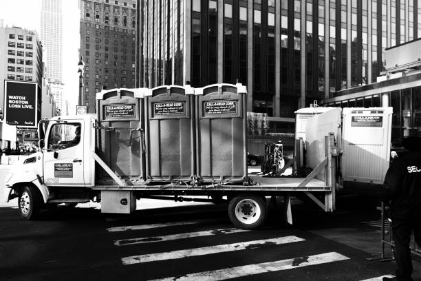 Best Portable bathroom rental  in Garden Grove, FL